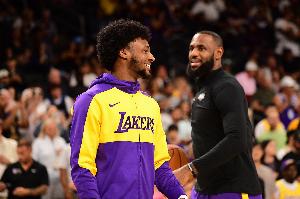 开云体育下载-追梦：布朗尼绝对有NBA天赋 科尔将儿子提拔进教练组也没问题