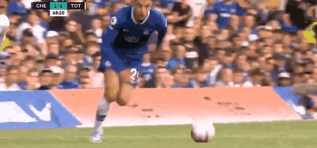 开云-多次争议判罚害了切尔西 猛拽秀发算不算暴力犯规