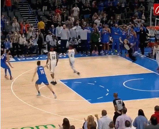 1639626853340081365.gif 2.gif