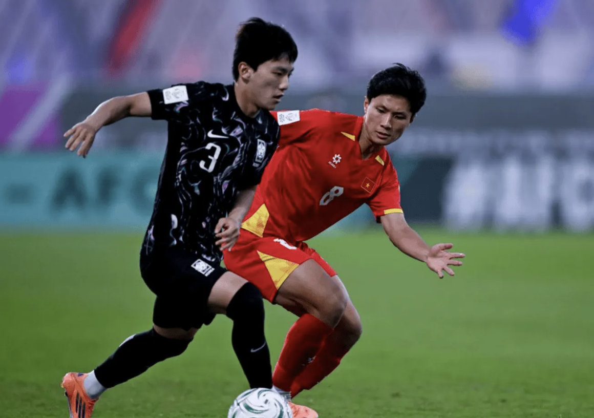 开云注册入口-脸都不要了？韩国队遭韩乔生看轻：战术差+防守不如国足 不复当年