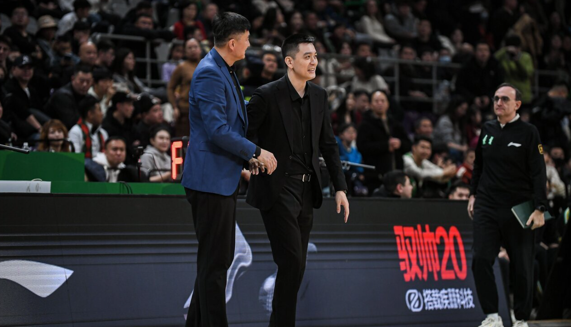 开云注册入口-还在挽留！辽媒曝杨鸣回沈去了俱乐部 他若走谁合适执教辽篮？