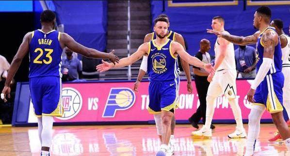 开云注册入口-力斩掘金并非库里一己之力 勇士期待一波四连胜